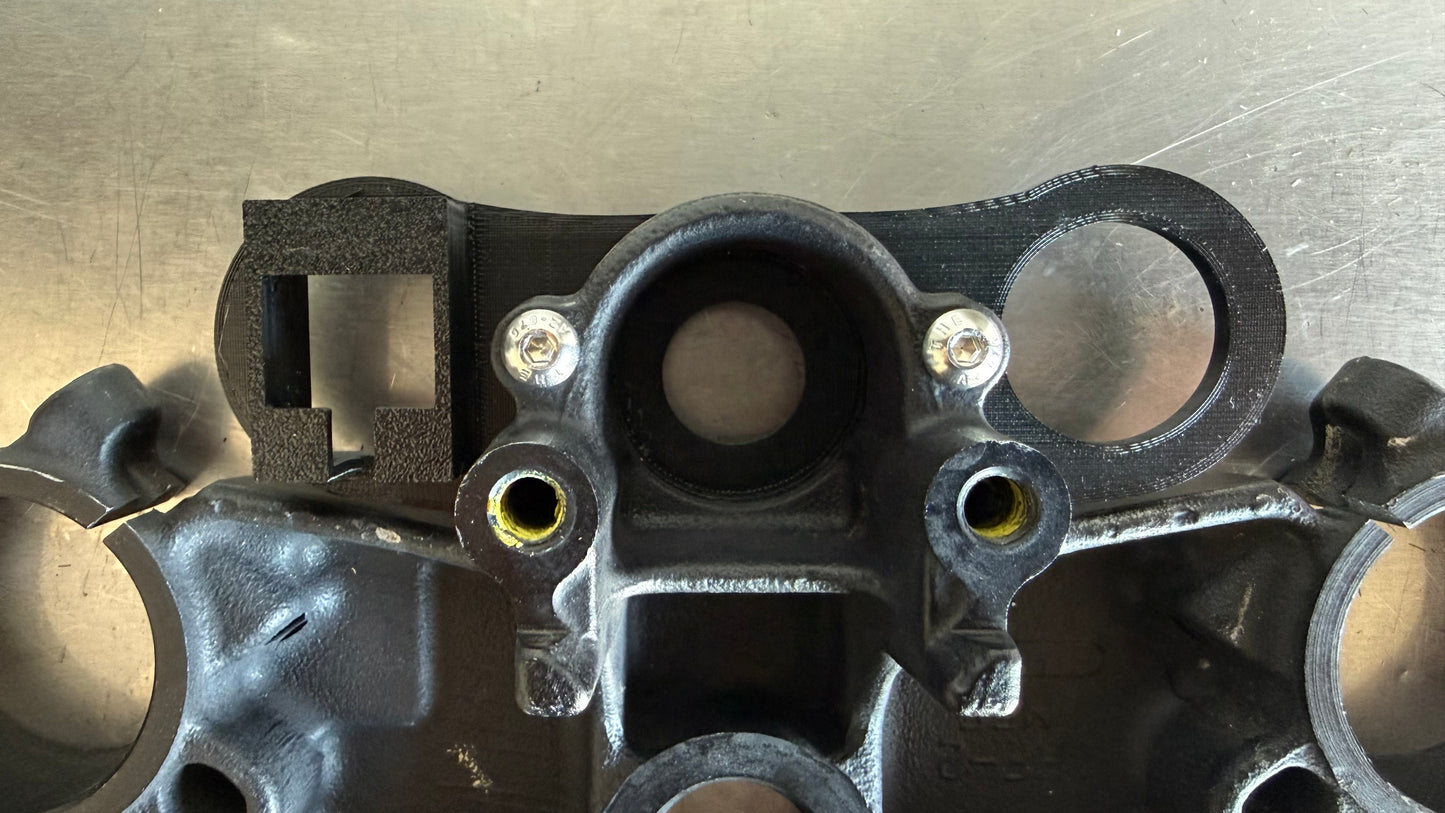 2004-2006 Honda CBR600RR Gear Indicator / USB Charging Bracket, Single Color