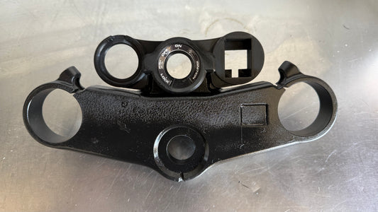 2004-2006 Honda CBR600RR Gear Indicator / USB Charging Bracket, Single Color